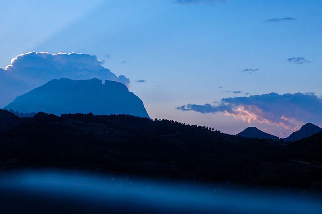 Image by FERNANDO JOSE GARCIA MAESTRE from Pixabay