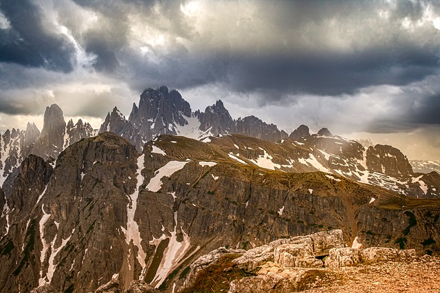 Image by analogicus from Pixabay