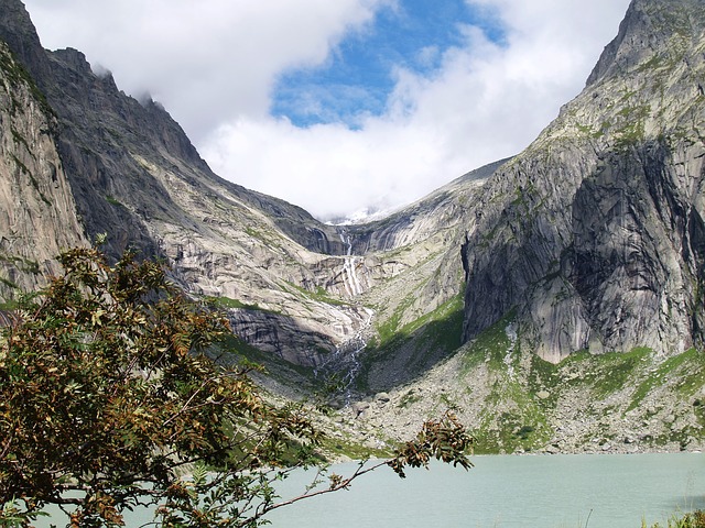 Image by Free-Photos from Pixabay