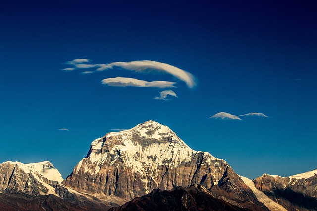 Image by Ambir Tolang from Pixabay