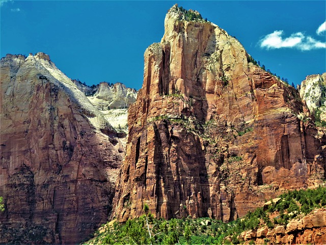 Image by GeorgeB2 from Pixabay