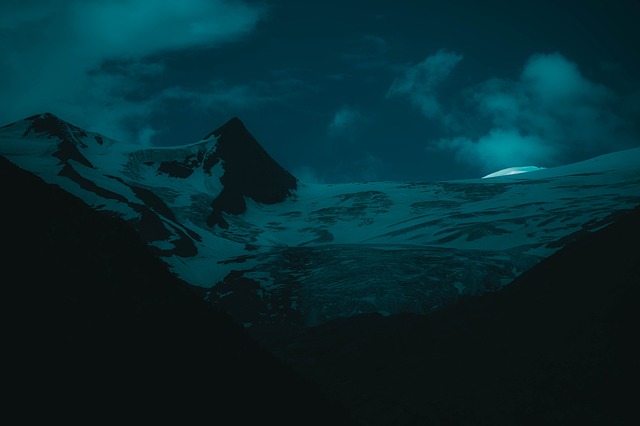 Image by Franz Schekolin from Pixabay