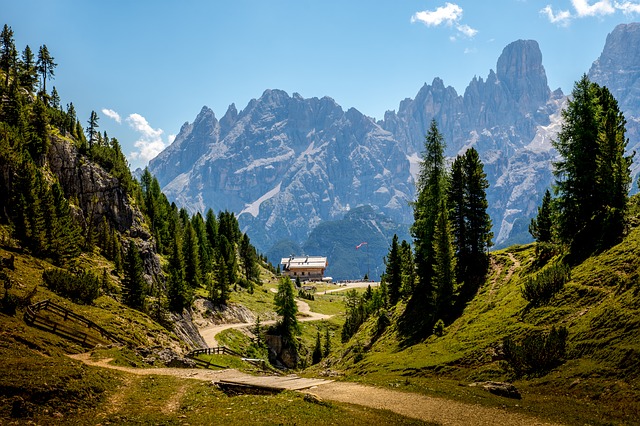 Image by Hermann Schmider from Pixabay