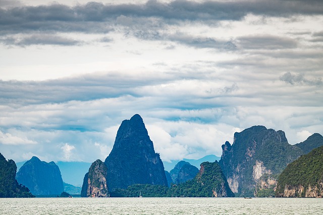 Image by Arek Socha from Pixabay