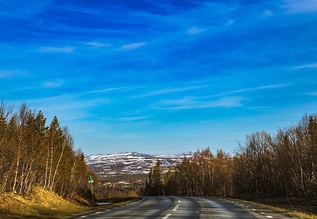 Image by nextvoyage from Pixabay