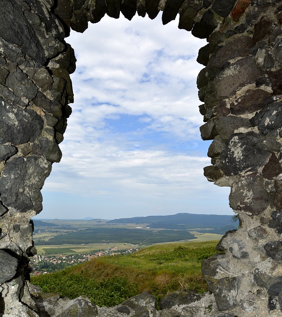 Image by Rúben Gál from Pixabay