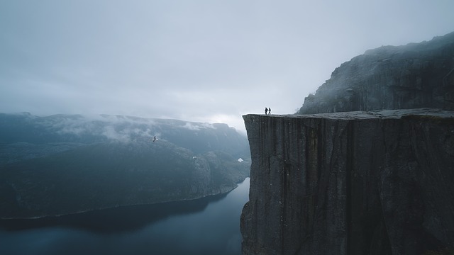 Image by Valdemaras D. from Pixabay