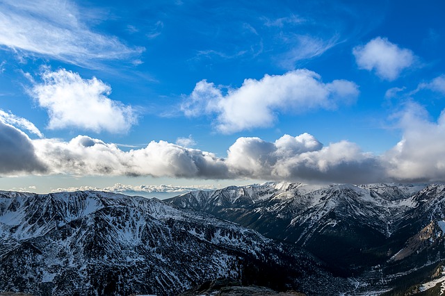 Image by jarekgrafik from Pixabay