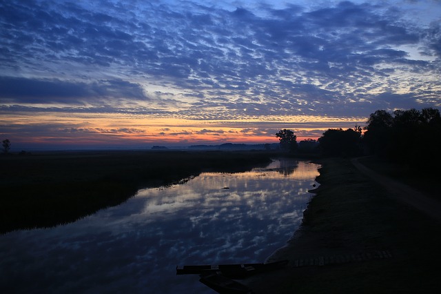 Image by Jarosław Deluga-Góra from Pixabay