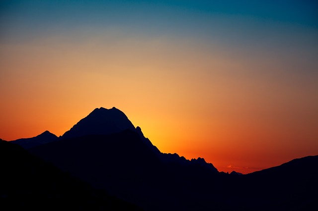 Image by Raindom from Pixabay