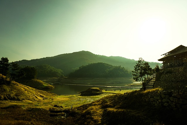 Image by OyeHaHa from Pixabay
