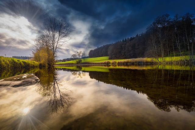 Image by Lars_Nissen_Photoart from Pixabay