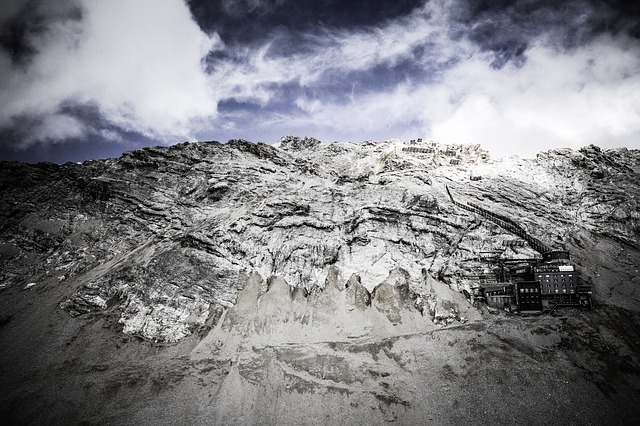Image by Markus Spiske from Pixabay